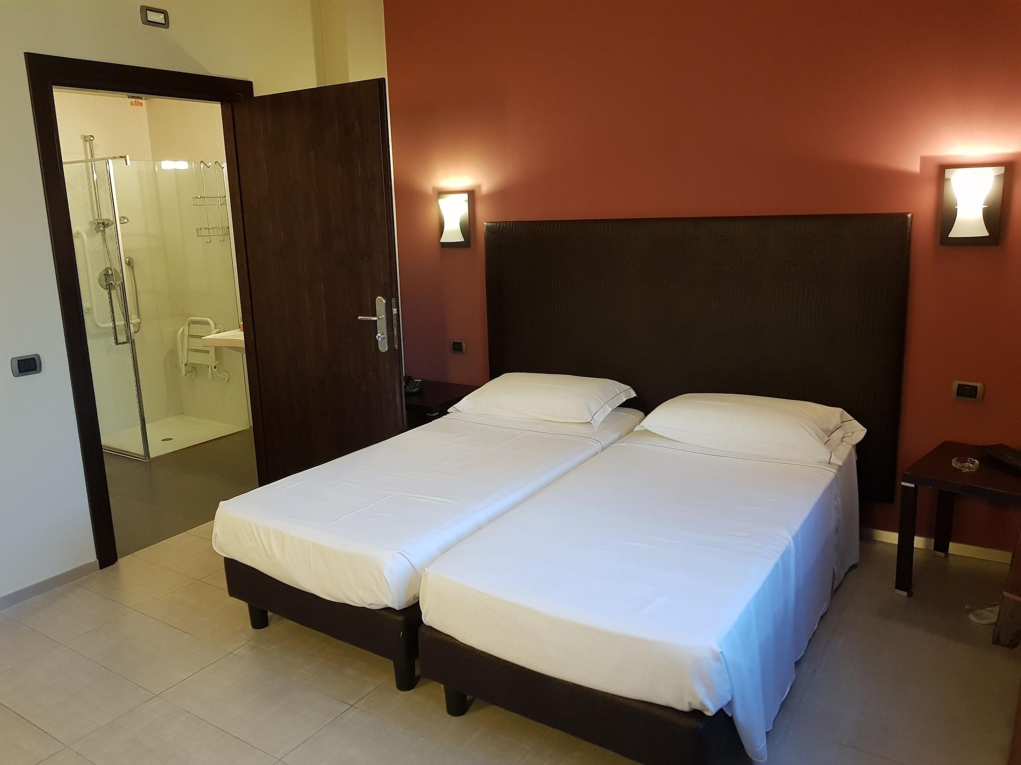 Hotel Montini Linate Airport Peschiera Borromeo Extérieur photo