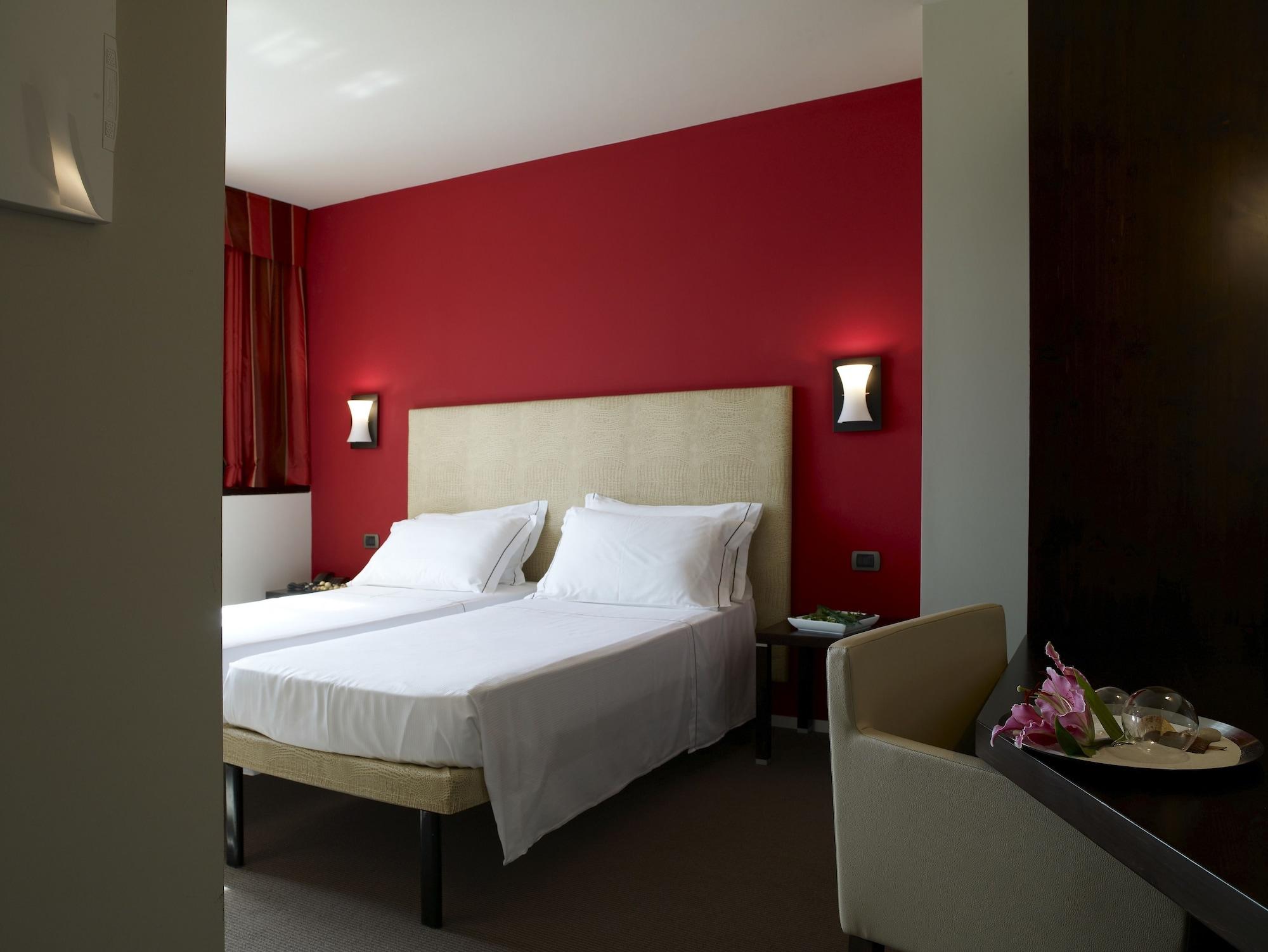 Hotel Montini Linate Airport Peschiera Borromeo Extérieur photo