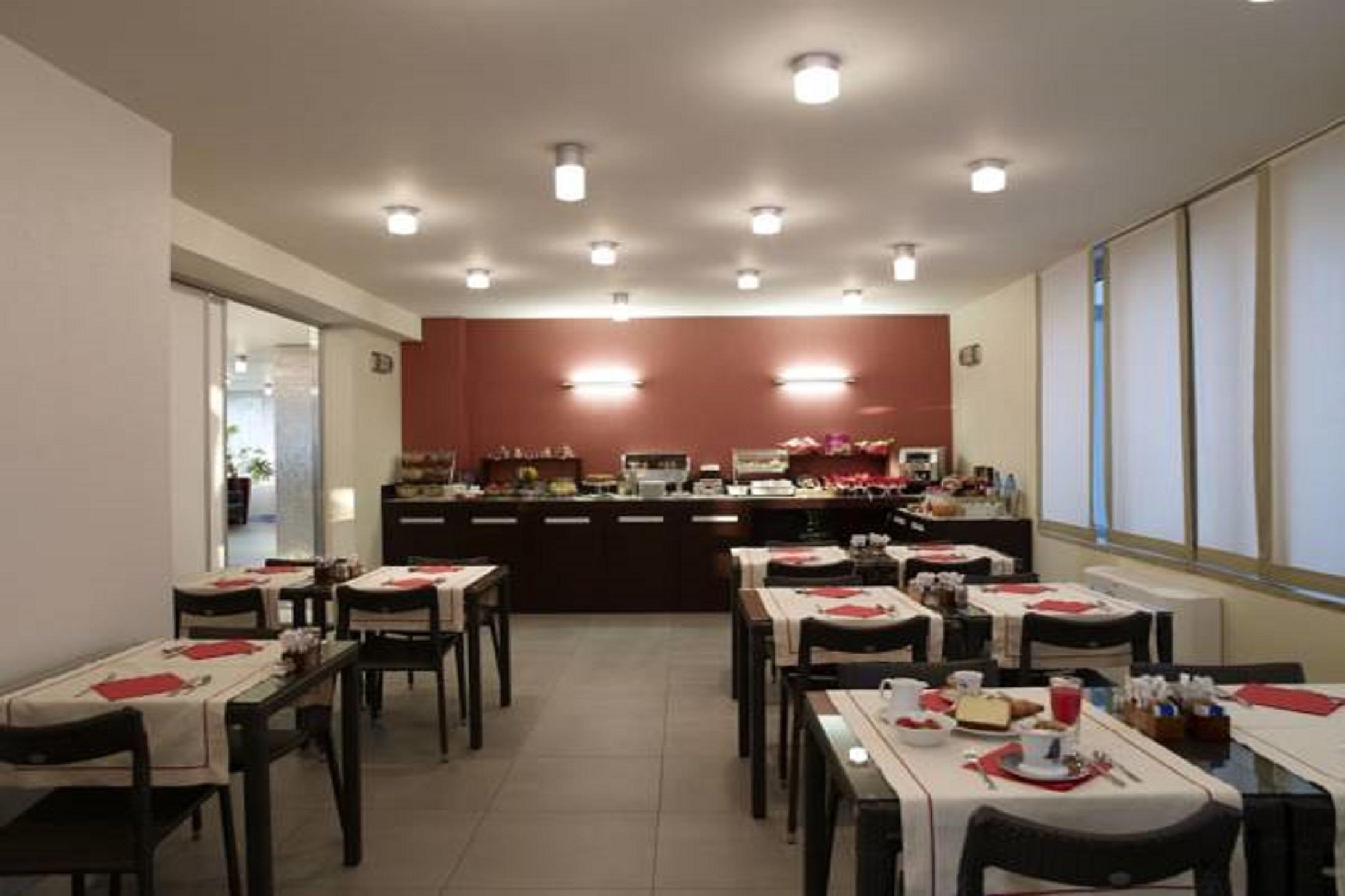 Hotel Montini Linate Airport Peschiera Borromeo Extérieur photo